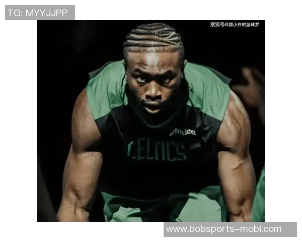 路威称赞杰伦布朗为12月最佳球员东部无人能敌的杰出表现引发关注 路威称赞杰伦布朗为12月最佳球员东部无人能敌的杰出表现引发关注